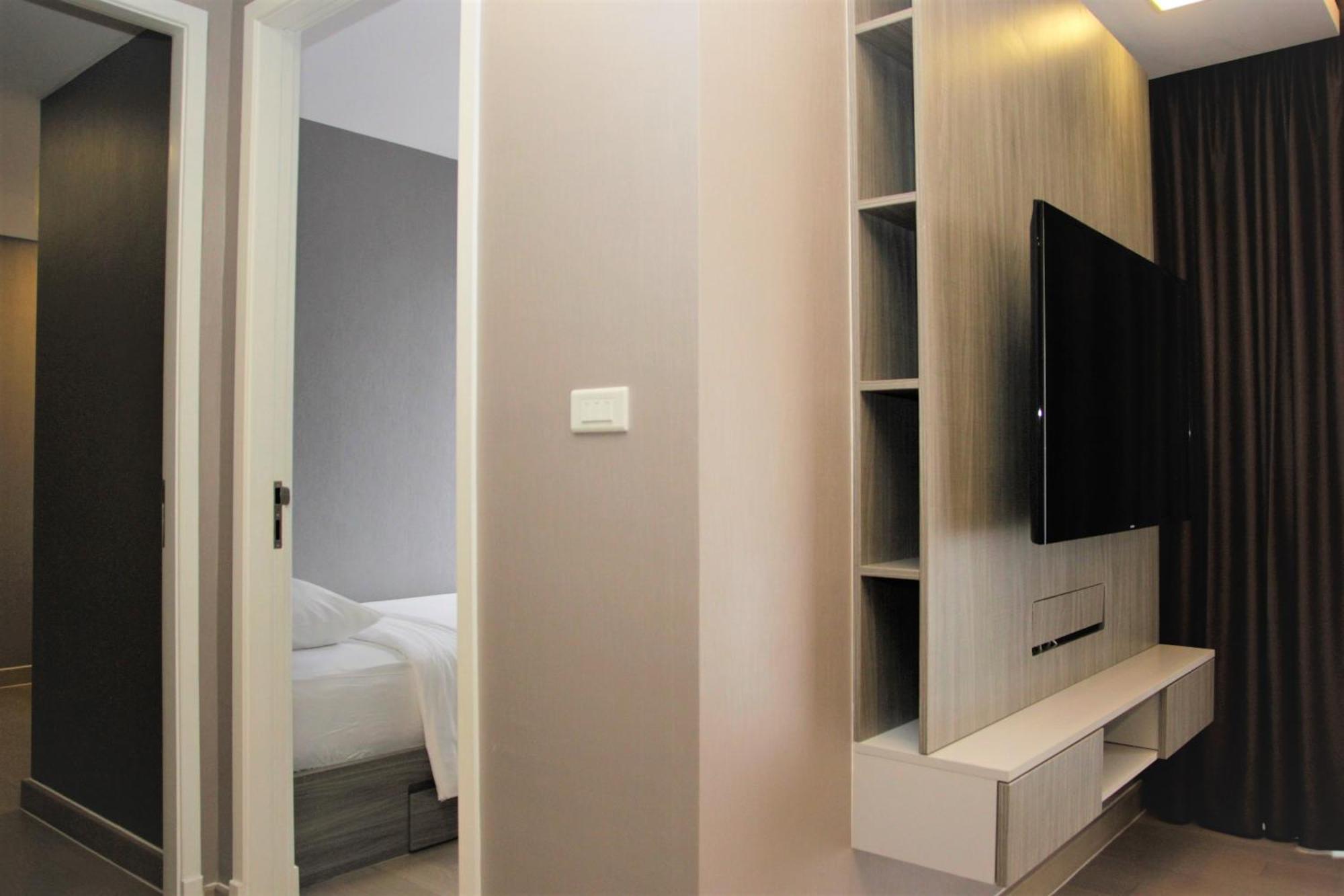 18 Residence Бангкок Екстер'єр фото